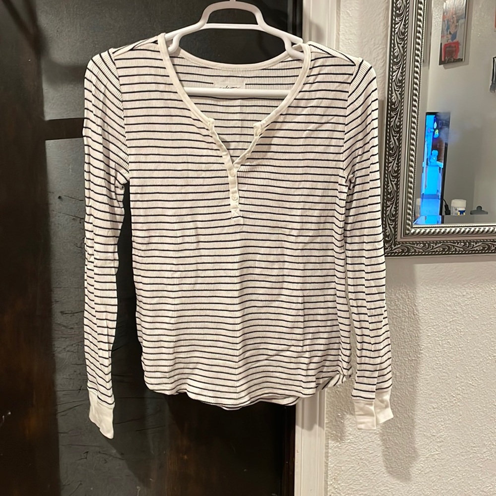 CJLA black and white ribbed Henley